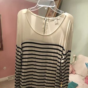 Never worn stripe tee with zipper